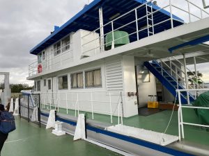 水質実験調査船「びわかぜ」